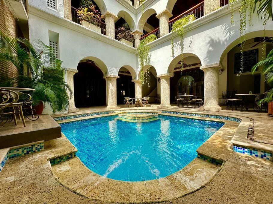 Villa Mansion Con Suites, Piscina, Jacuzzi Y Rooftop *