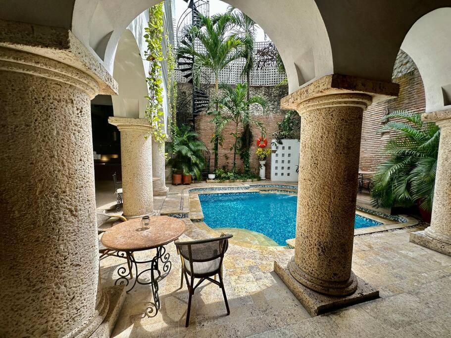Mansion Con Suites, Piscina, Jacuzzi Y Rooftop Cartagena
