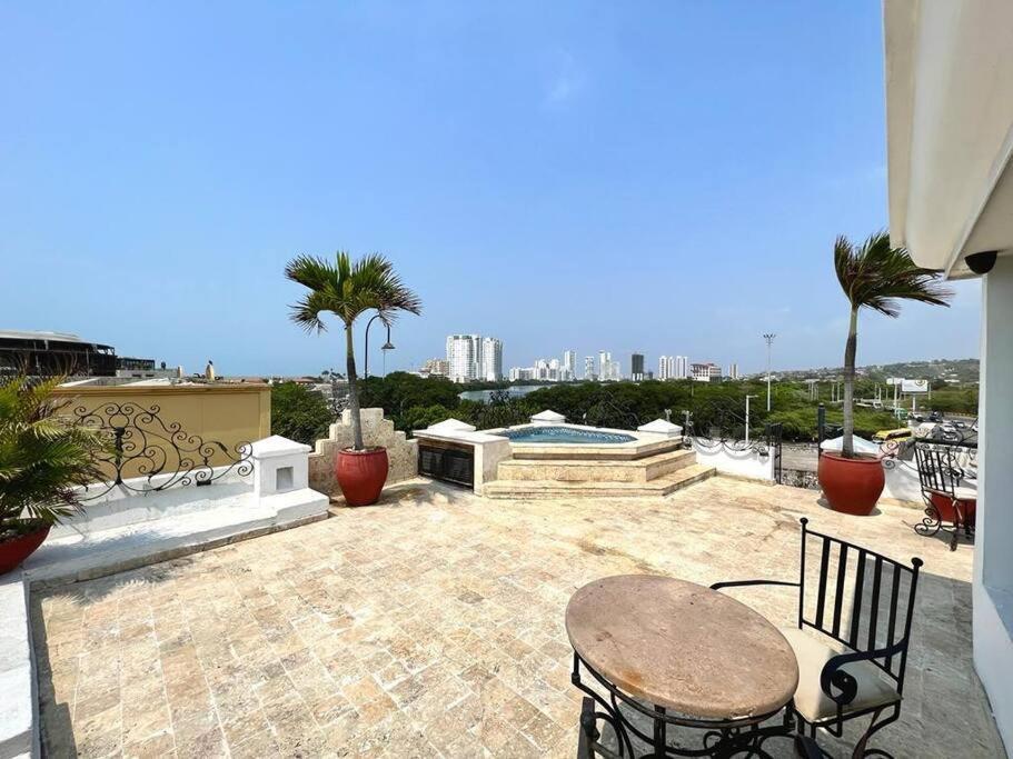 Mansion Con Suites, Piscina, Jacuzzi Y Rooftop Villa Cartagena