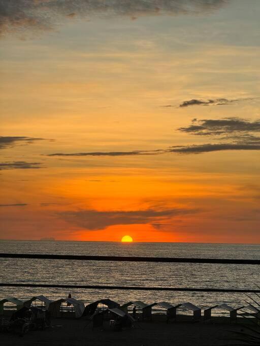 Morros Epic Beachfront *