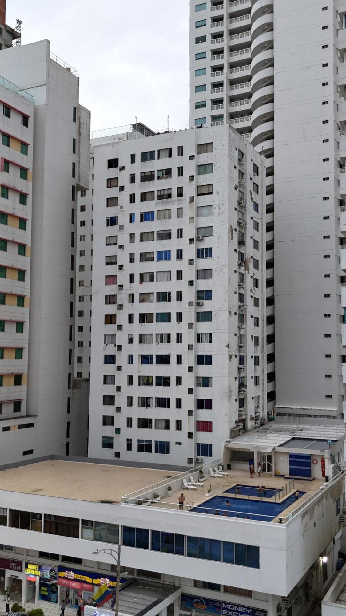 Aparthotel Edificio Delfines