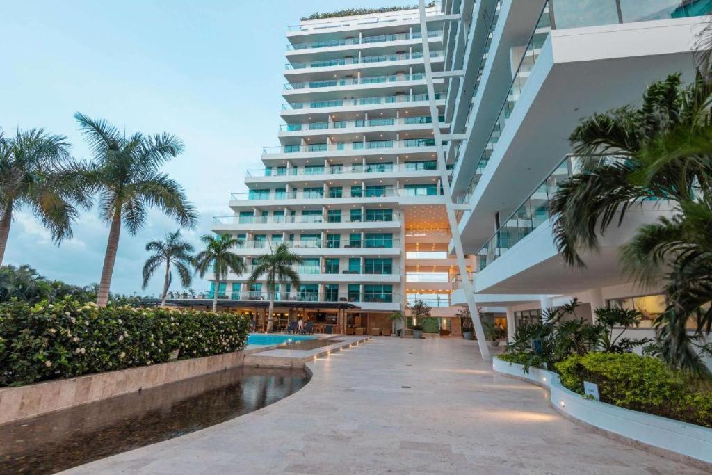 Cartagena, APARTAMENTO EN EDIFICIO CON SALIDA A LA PLAYA Apartamento Cartagena