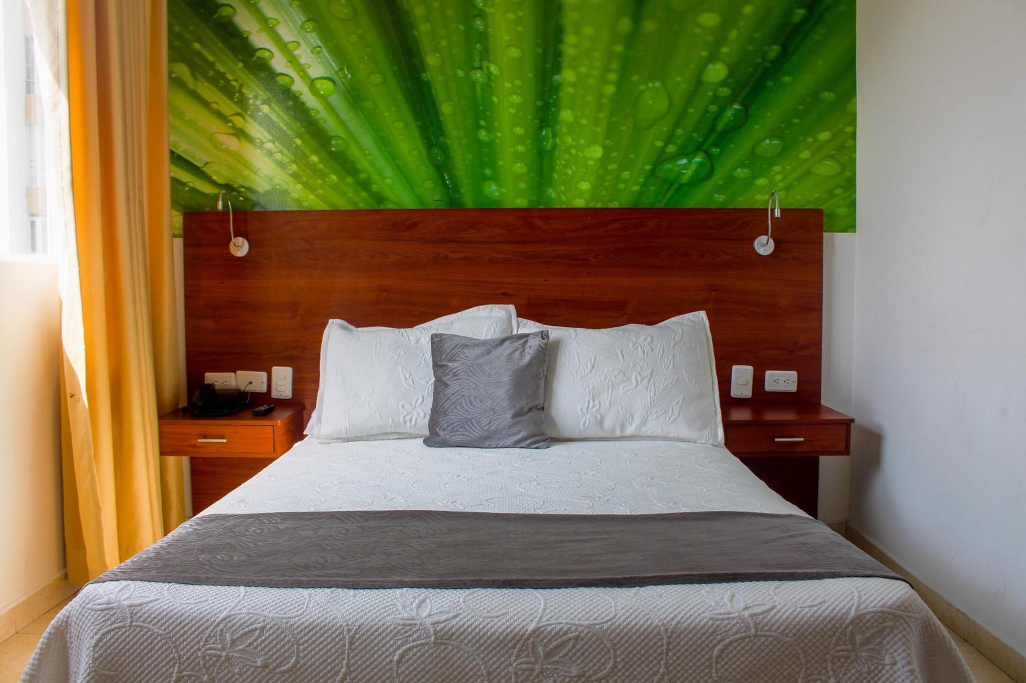 Hotel Dorado Plaza Bocagrande 3*