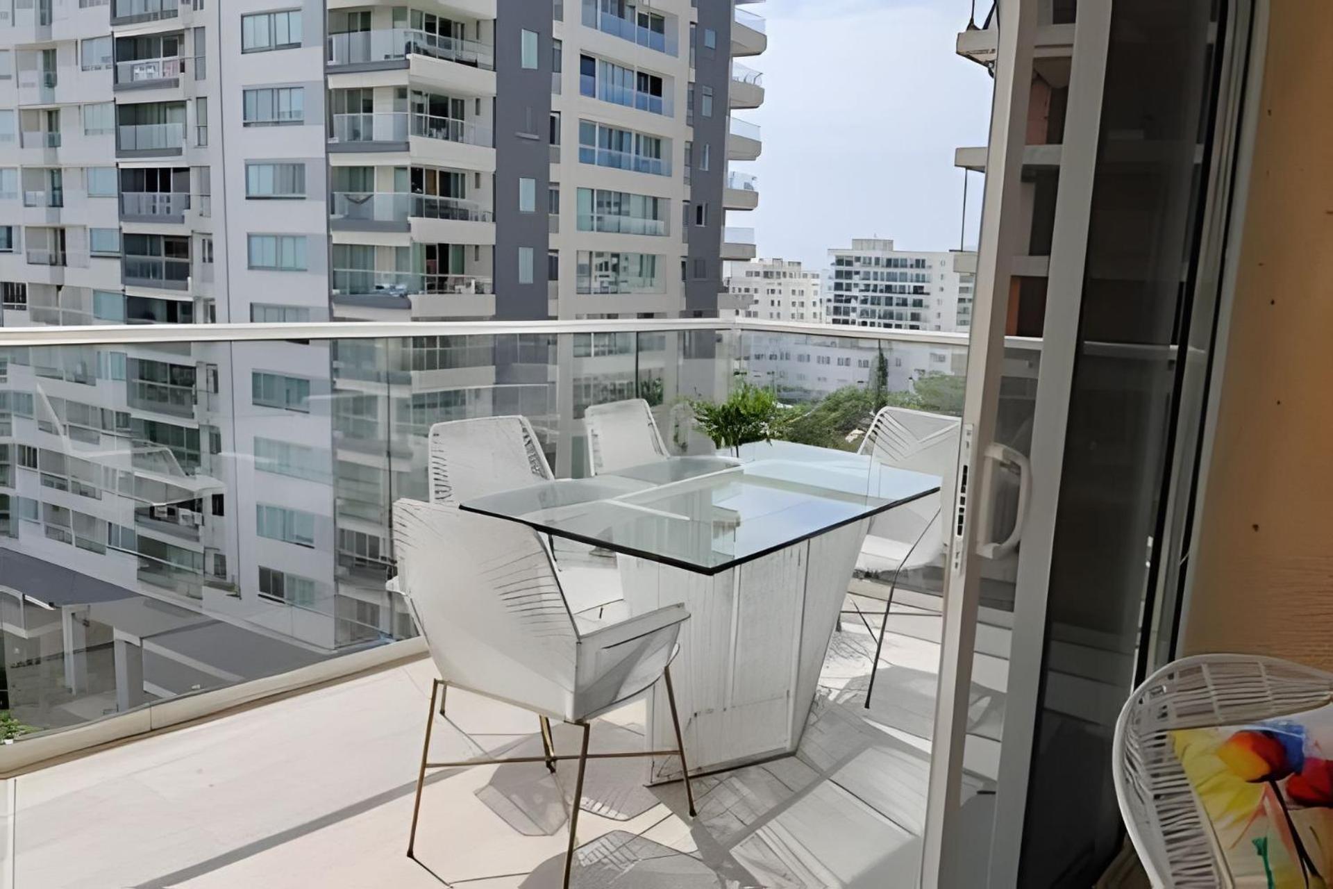 Apartamento 2 Jacuzzi Y Vista Mar. Frente A Playa *