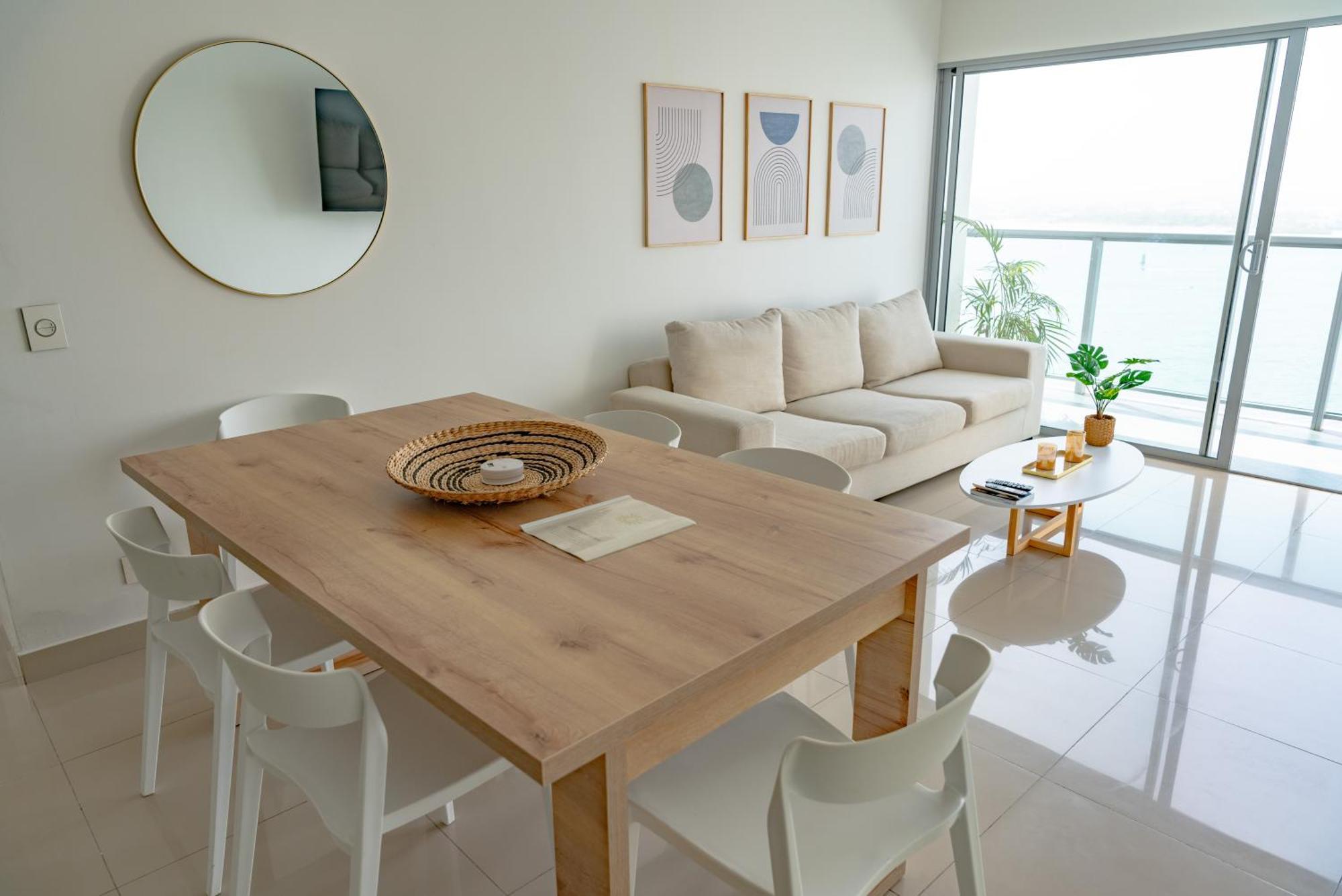 Apartment 3bd Condo-amazing View-modern Apt-luxury Building
