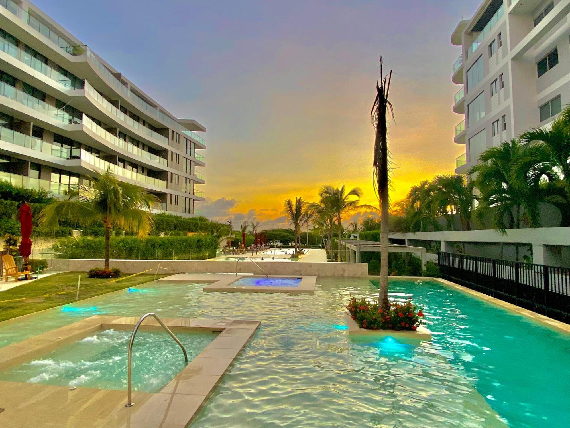 Manzanillo Del Mar - - Morros Zoe *