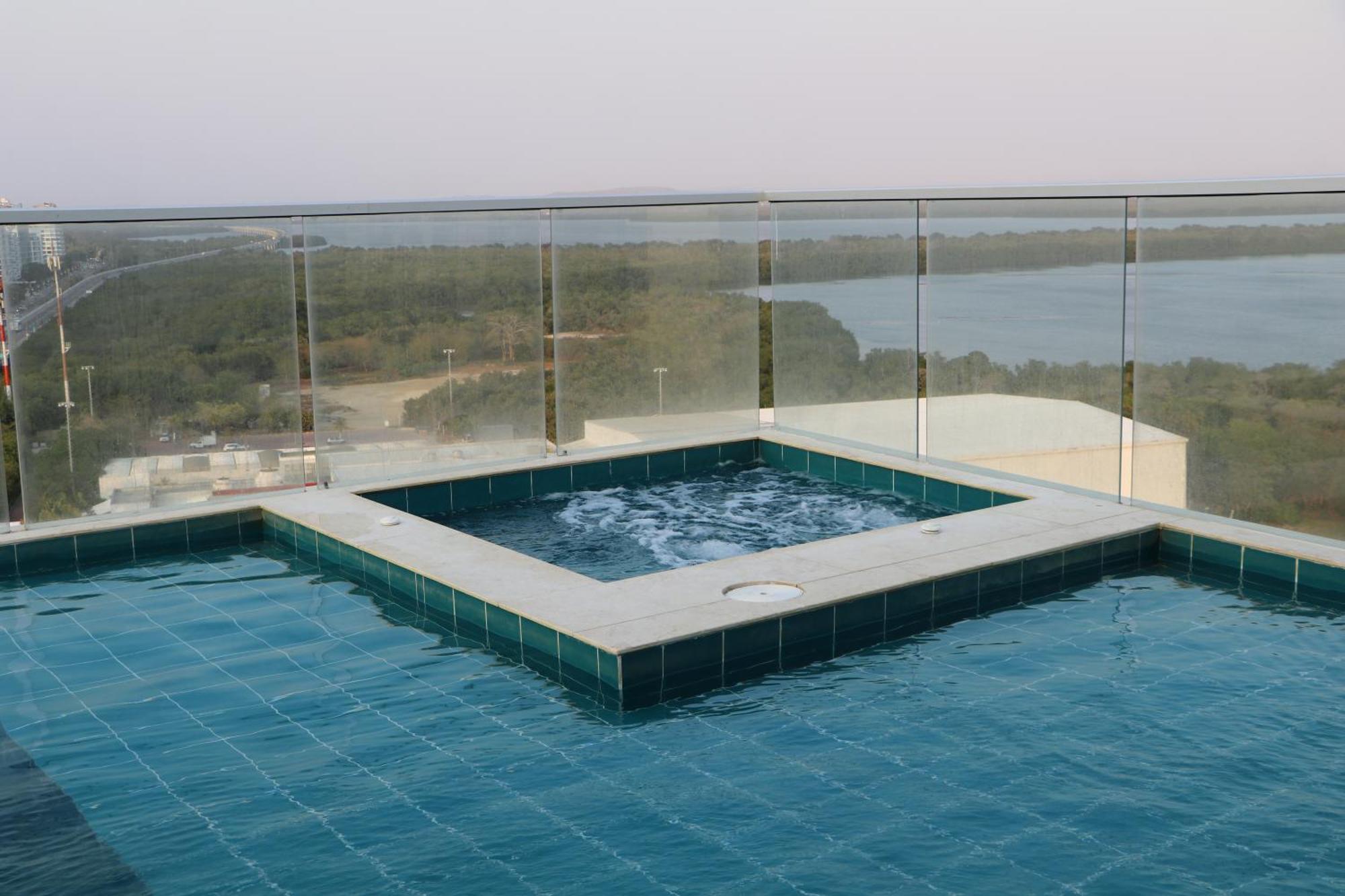 Apartment De Lujo Frente Al Mar Con Piscina *