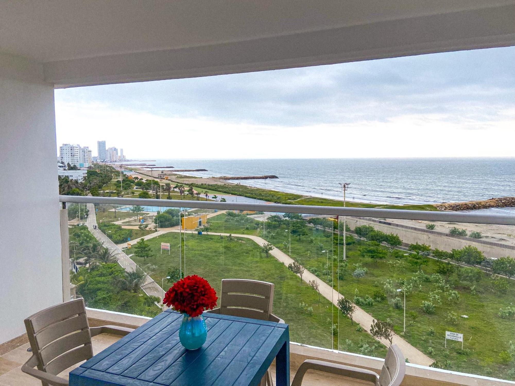 Apartamento Frente Al Mar Aeropuerto Crespo