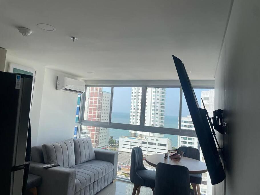 Disponible Apartamento *