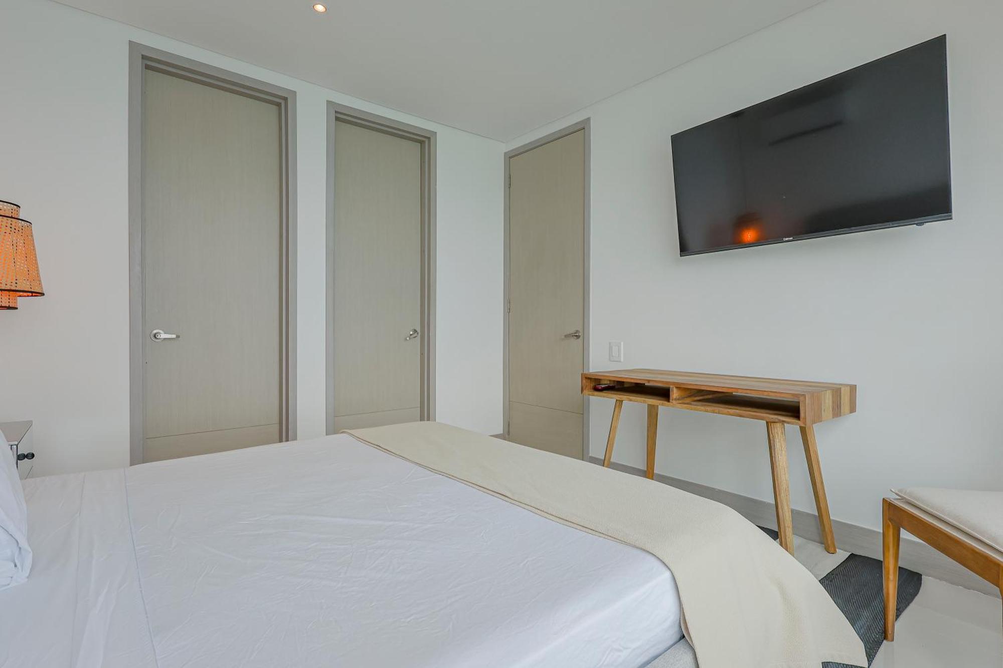 Laurdhomes Palmetto Floor 32, Sea View Cartagena