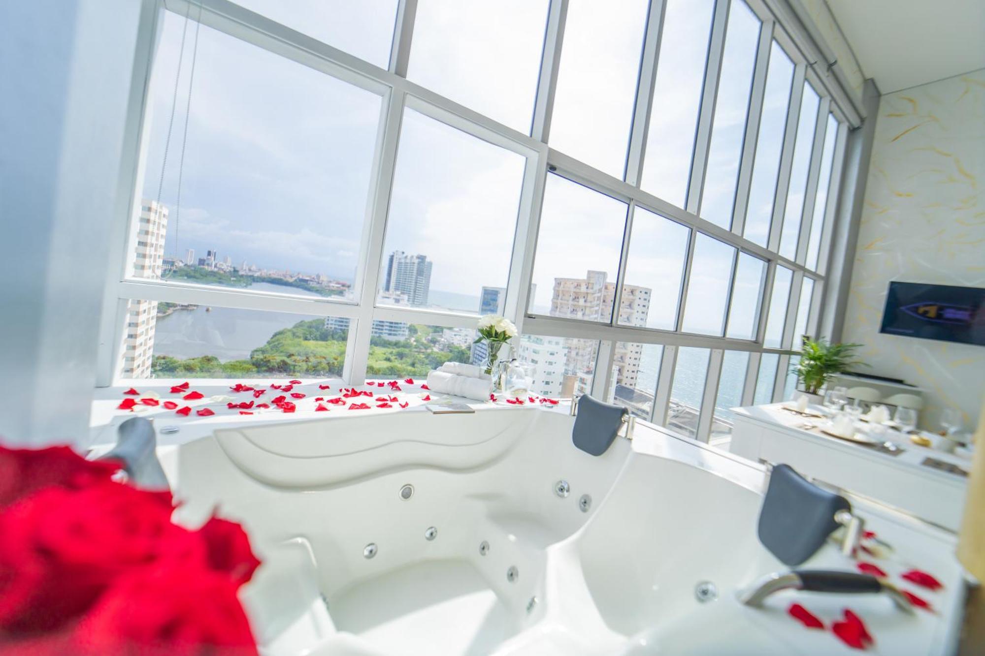 Amazing Luxury Duplex In Penthouse-style With Private Jacuzzi By Evintra Apartment Cartagena