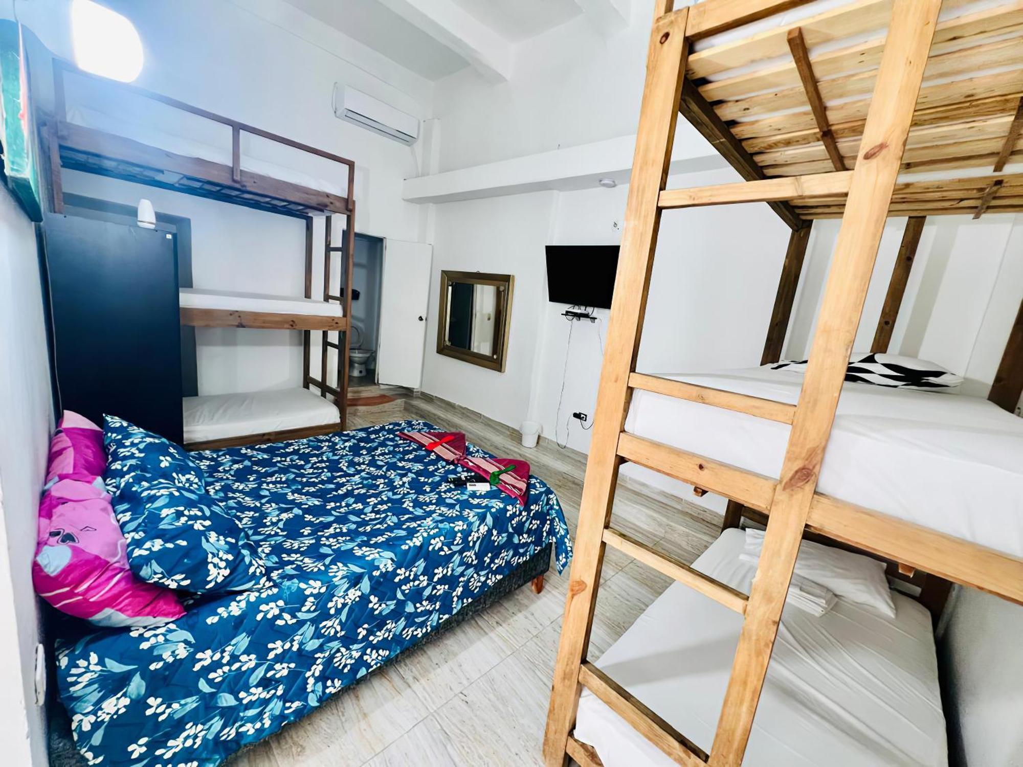 Badillo Sv Guest house
