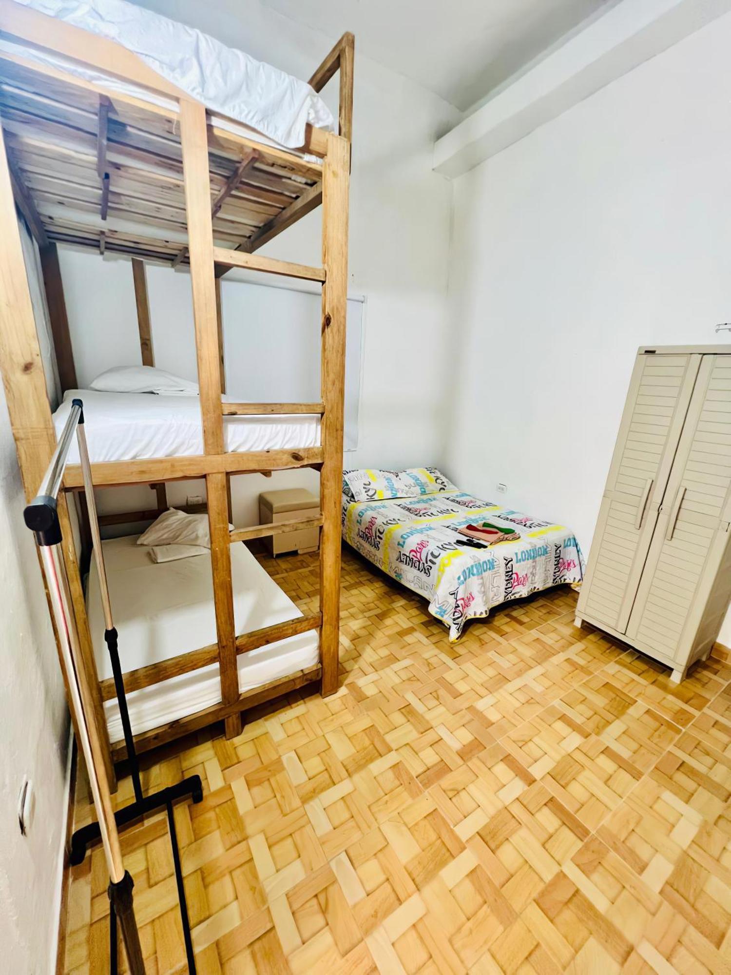 Badillo Sv Guest house