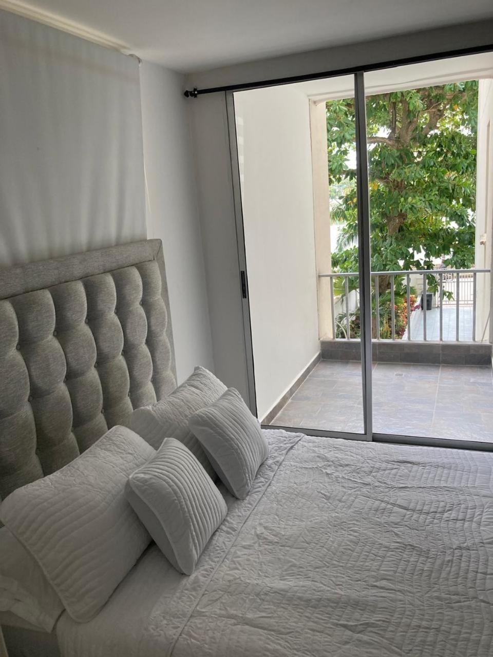 Amazing Ocean View With Pool In Laguito Apartment *