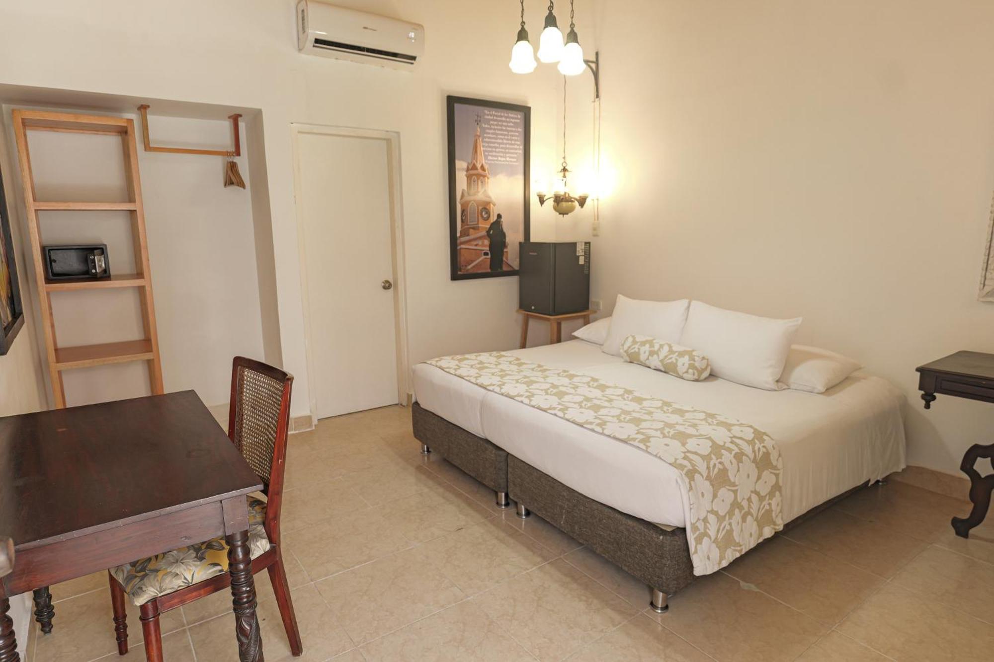 Hotel Kartaxa 4*
