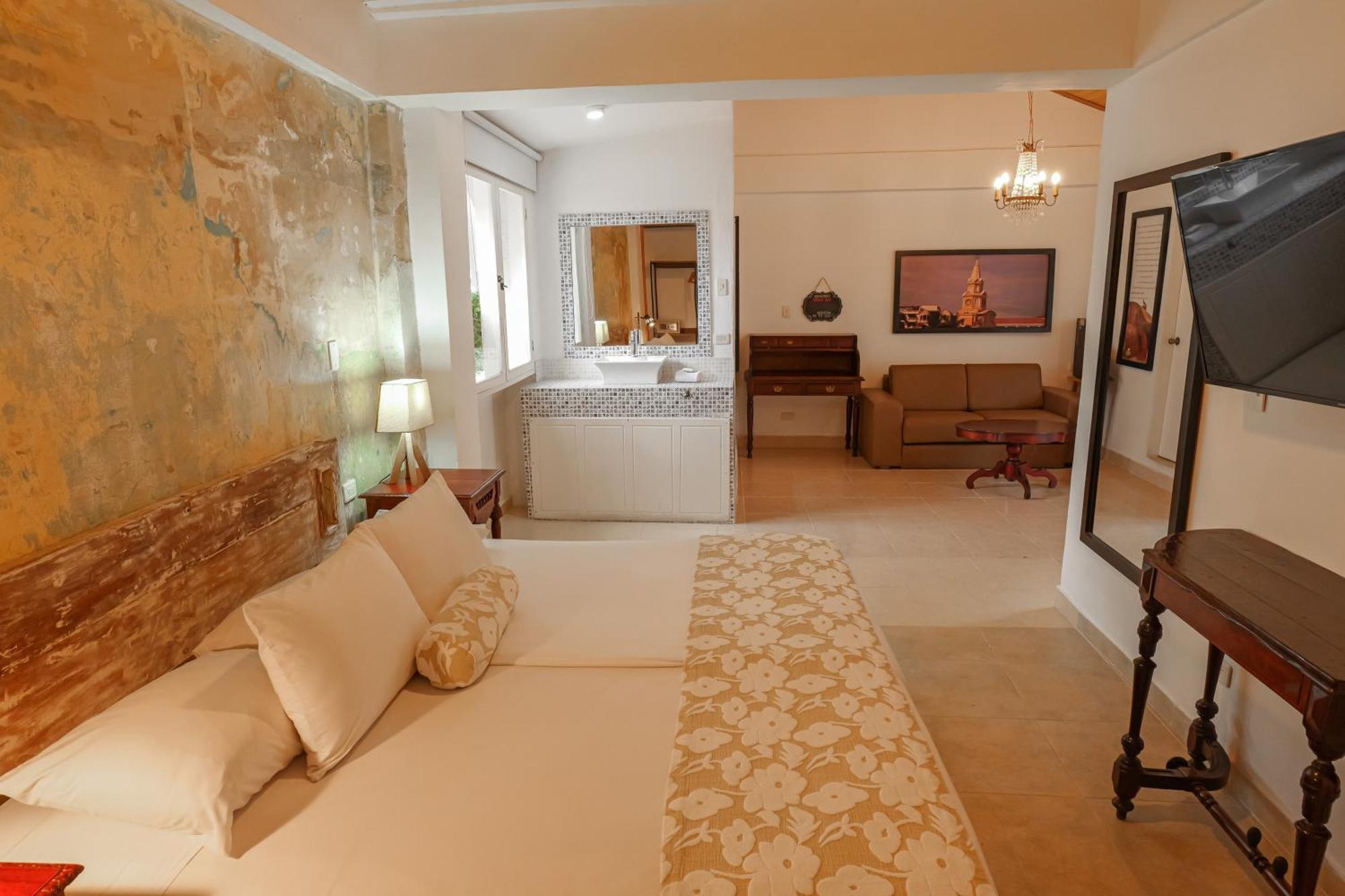 Kartaxa Hotel 4*