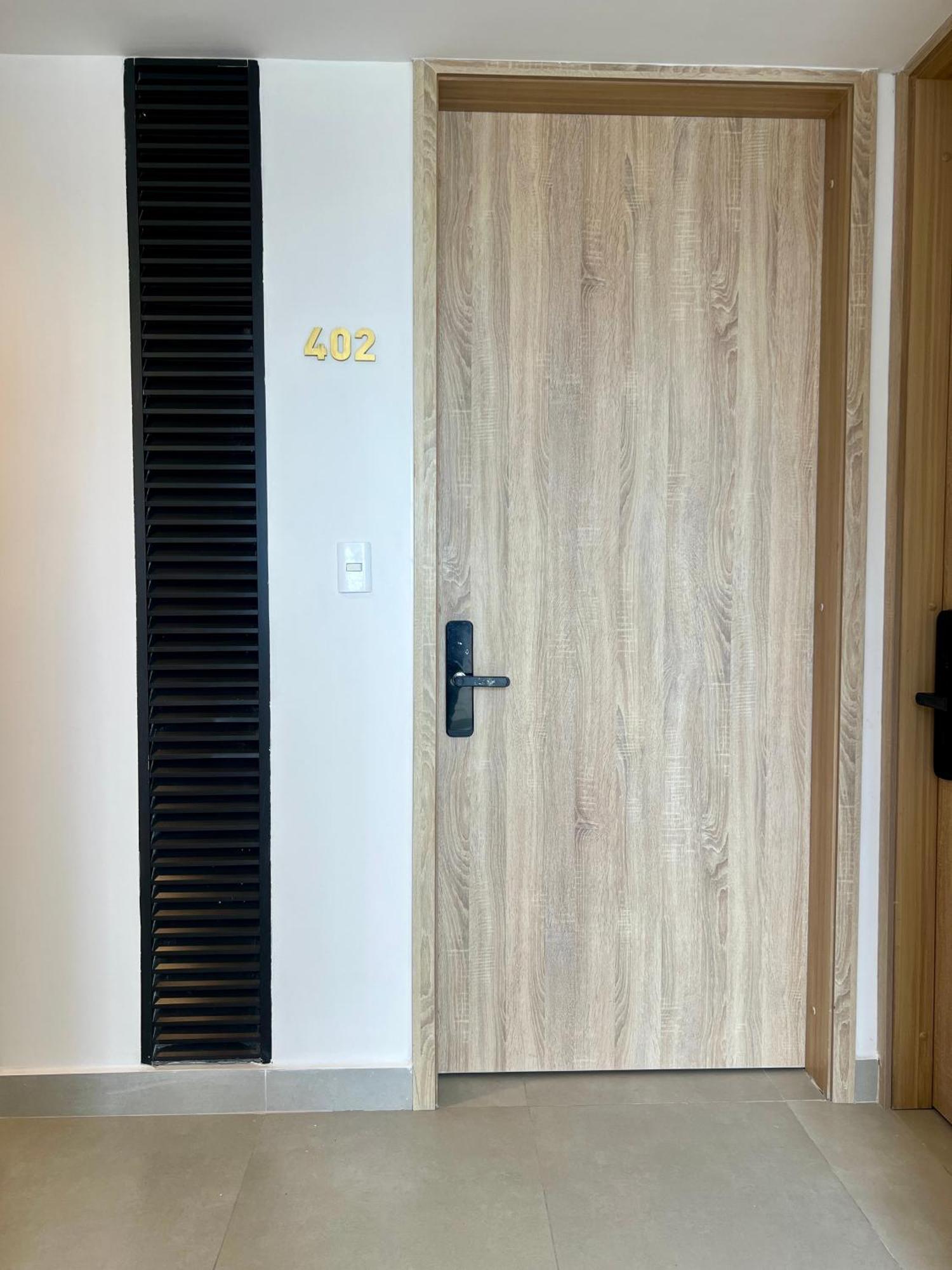 Beautiful! Brand New Old Town Apartment Cartagena