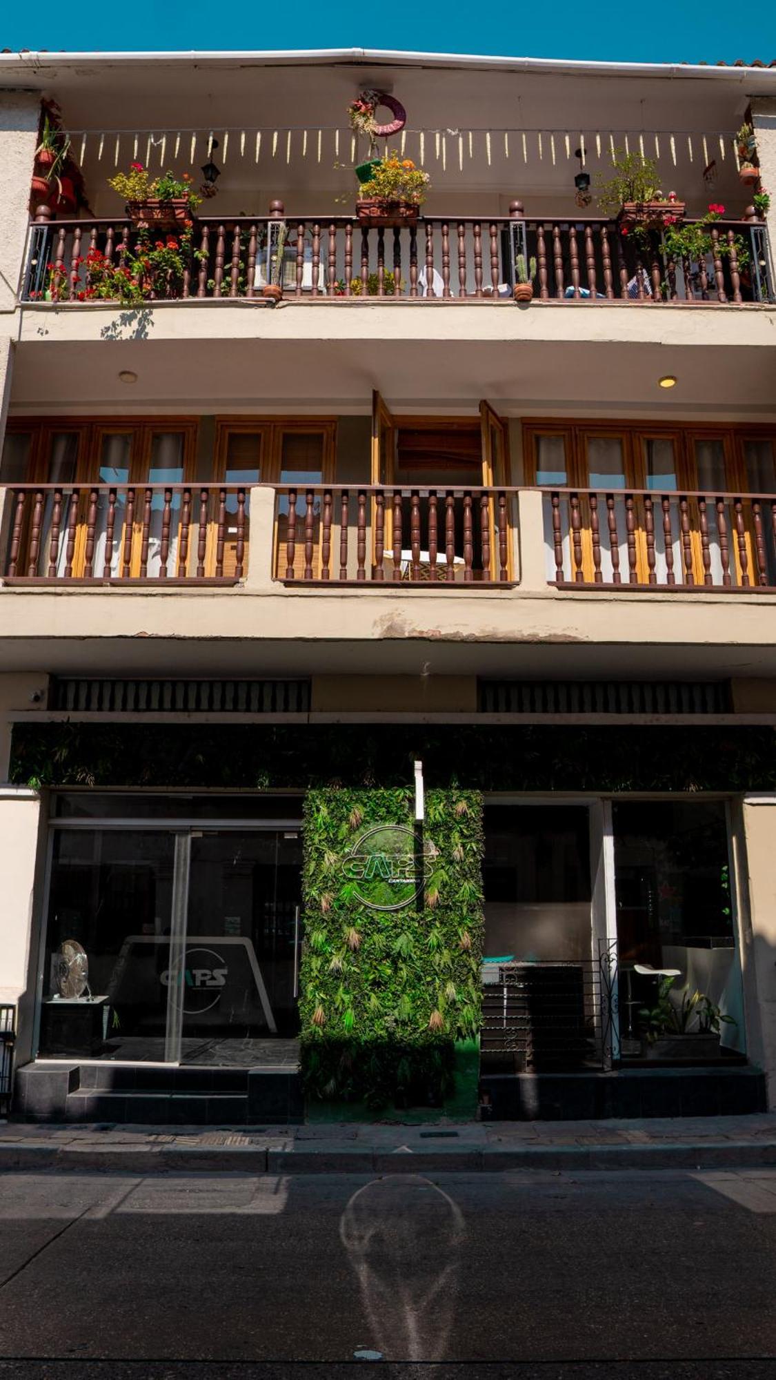 Ch Capsula Getsemani Capsule hotel Cartagena