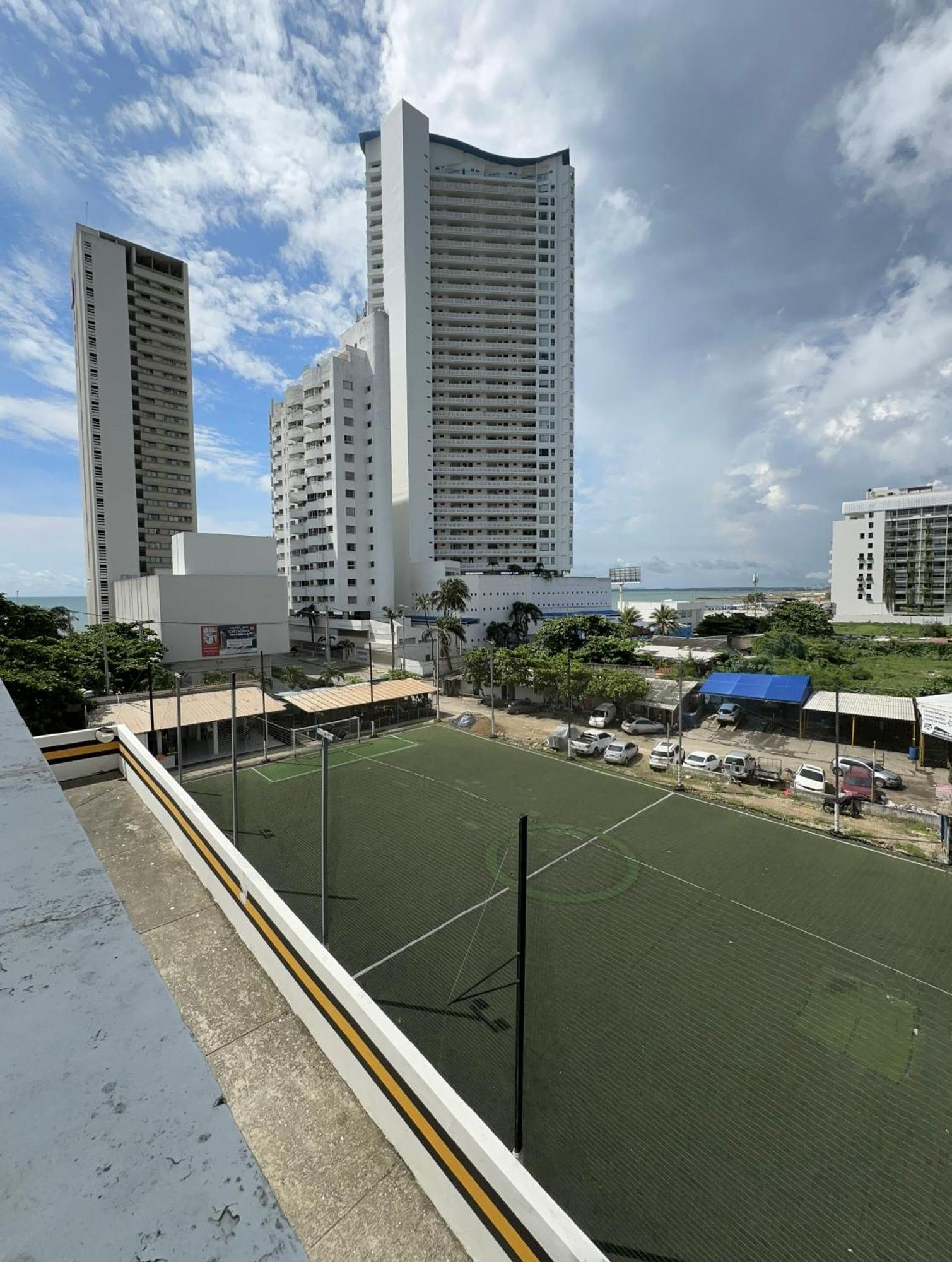 Modern 2 Story Penthouse, With Pool, & Apartment