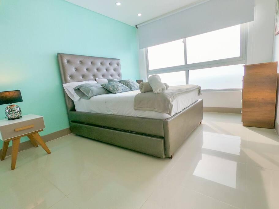 Phenomenal 2 Bedroom With Oceanview Balcony! Cartagena