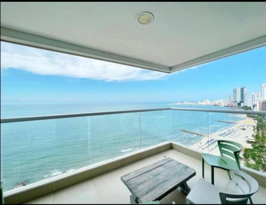 Phenomenal 2 Bedroom With Oceanview Balcony! Cartagena
