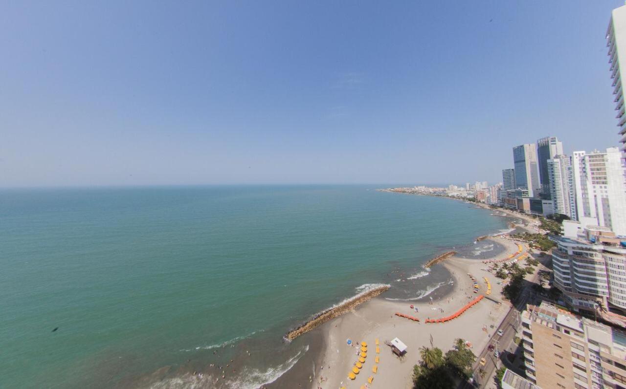 Frente Al Mar *
