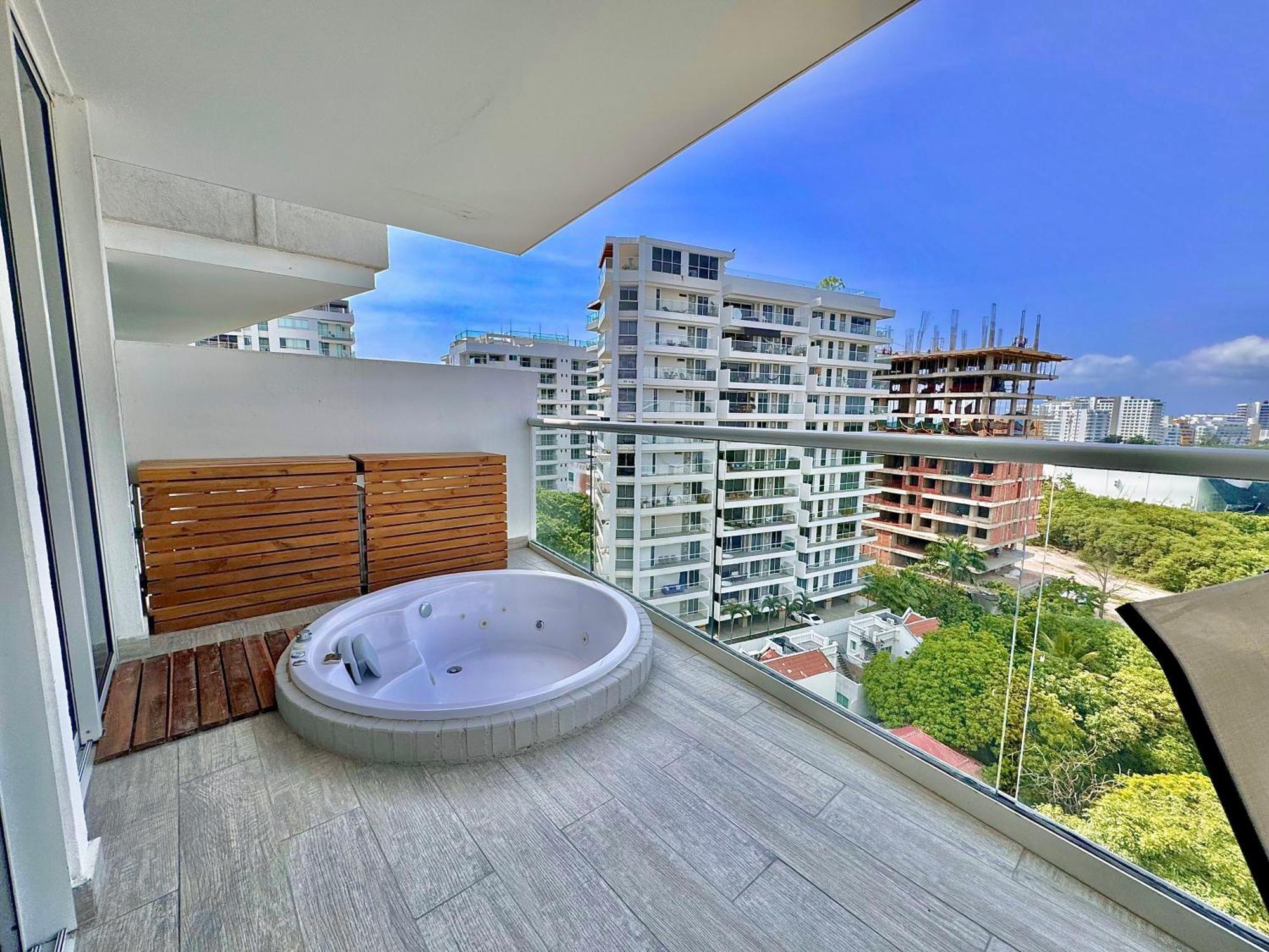 Dominique 1101 - Espectacular Apto Con Jacuzzi Cartagena