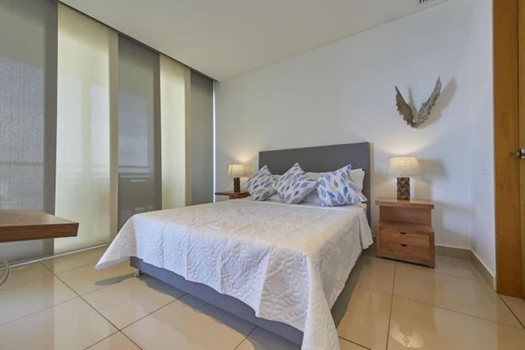 New With 1 Bedroom In H2 Apartment Cartagena