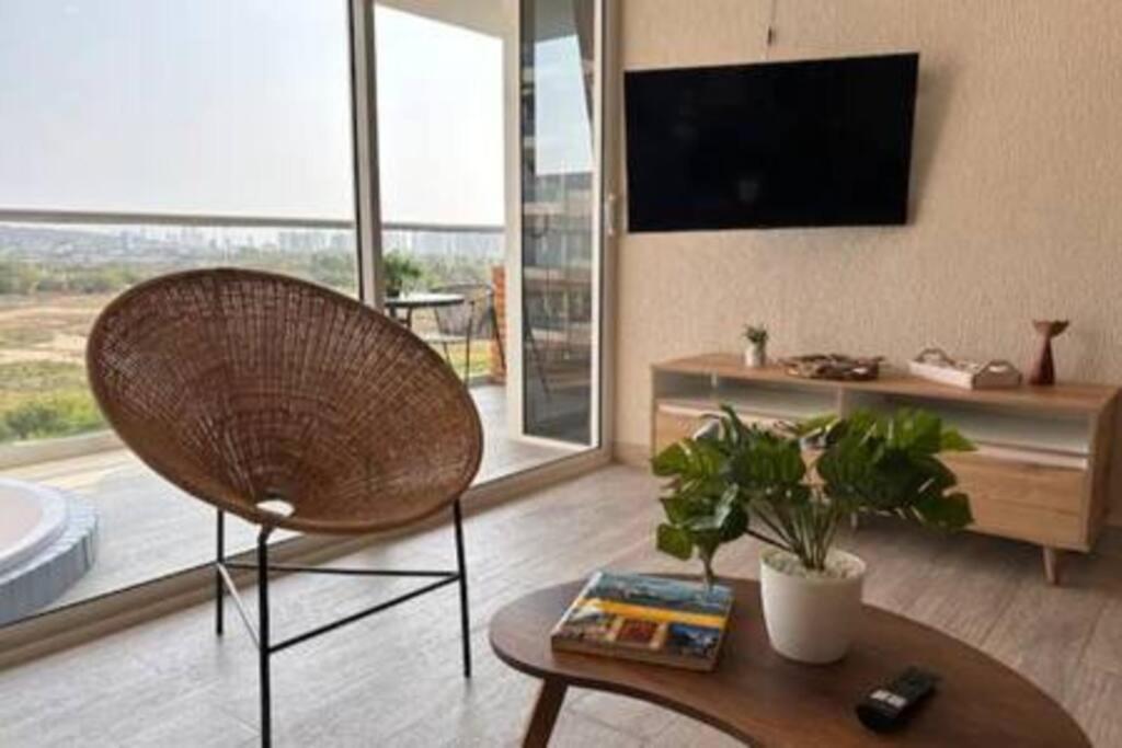 Apartment Indulge, Balcony Jacuzzi Cartagena