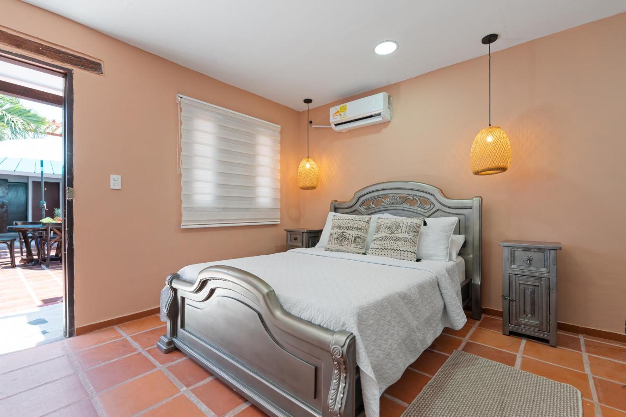 Casa Katalina Holiday home *