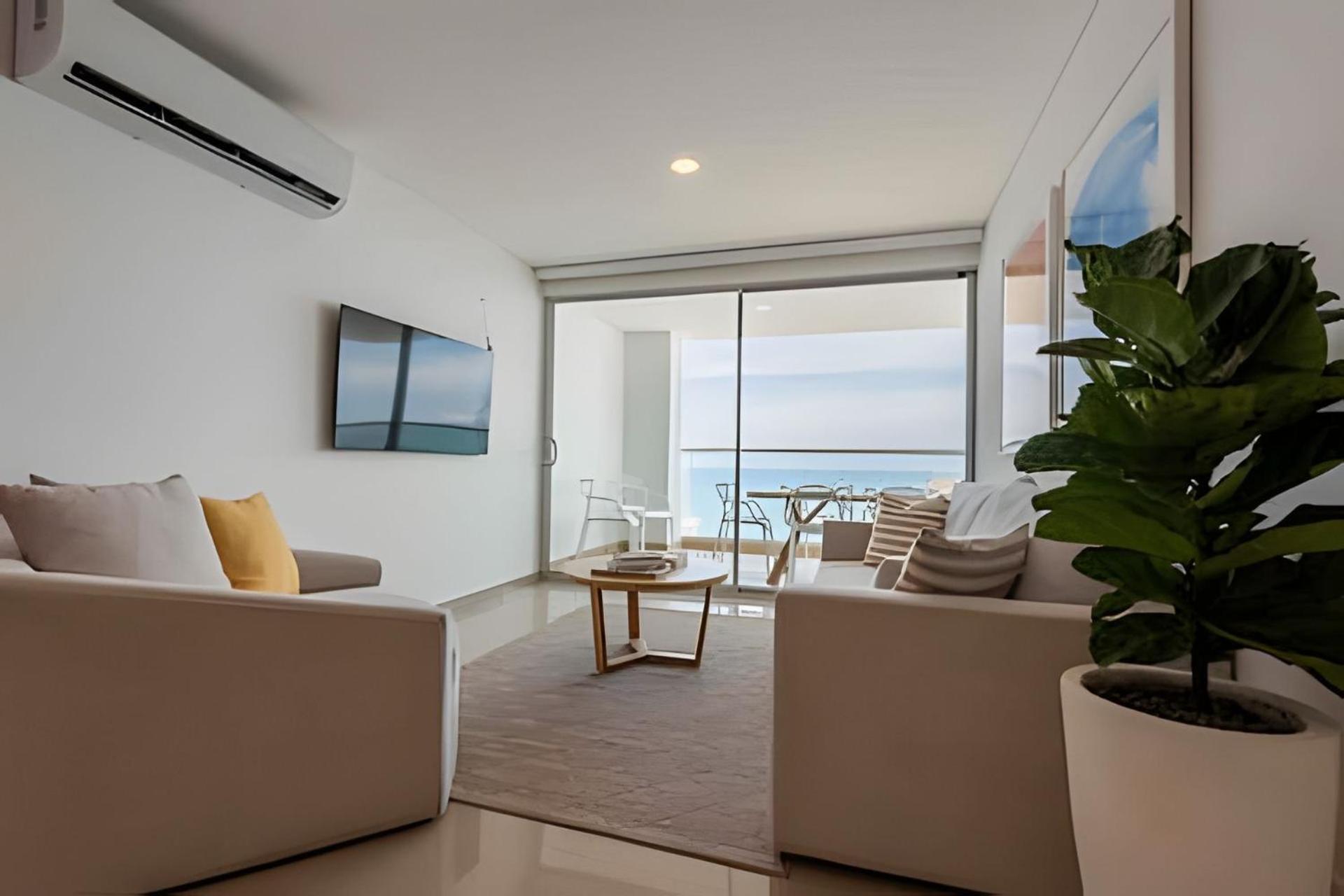 Modern 2br Next To The Walled City+oceanside View Apartment