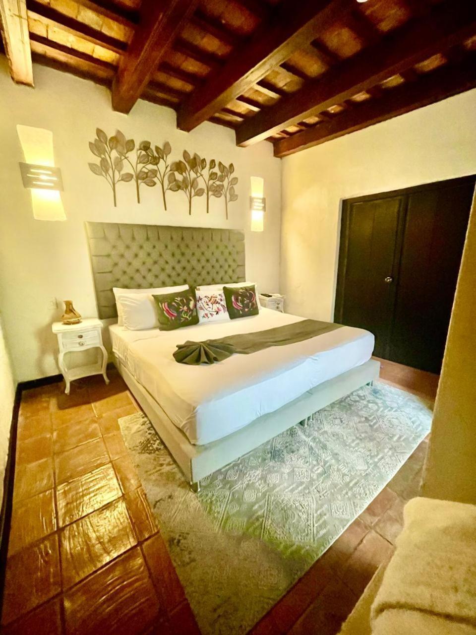 Hotel Casa Bugo Centro Historico 4*