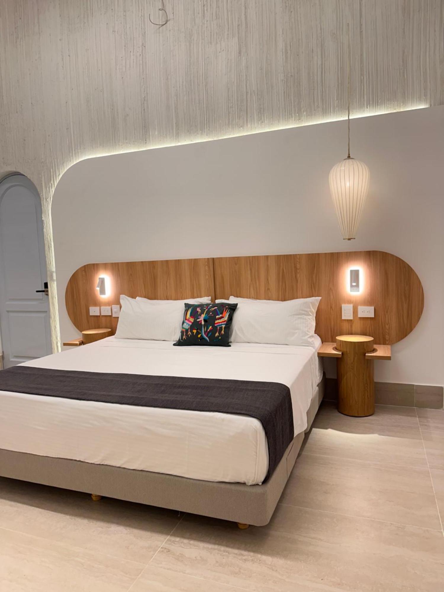 Casa Bugo Arsenal Hotel 4*