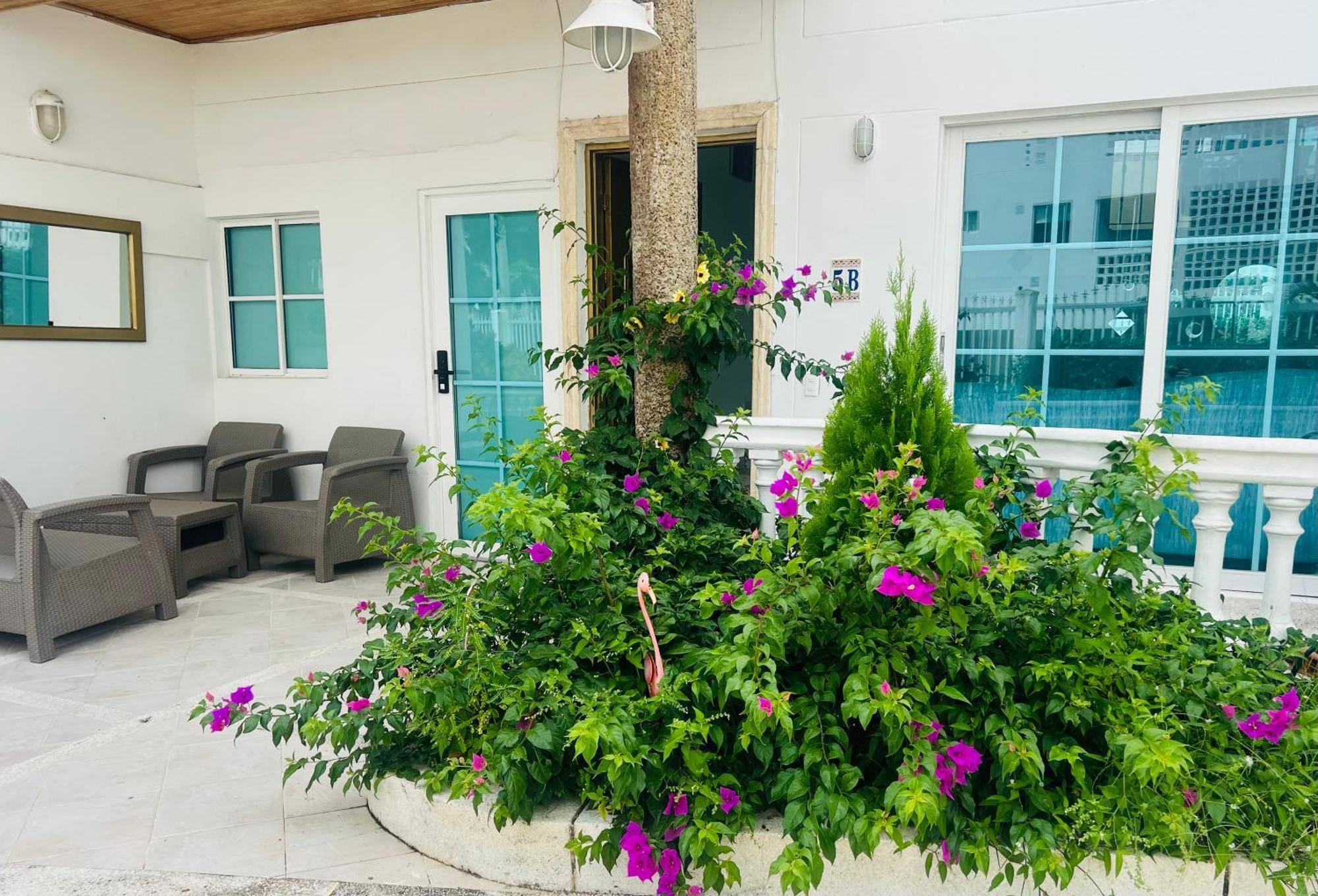 Homestay De Lujo Con Aire Acondicionado - 2 Camas Dobles Cartagena