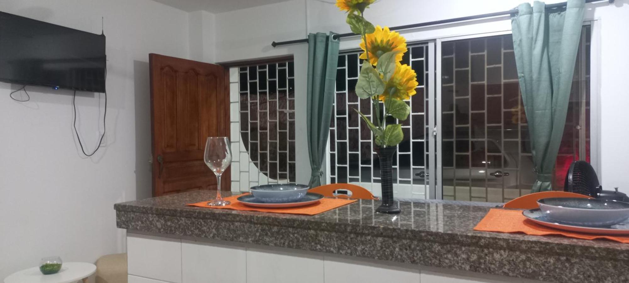 Casa de hóspedes Shekinah House
