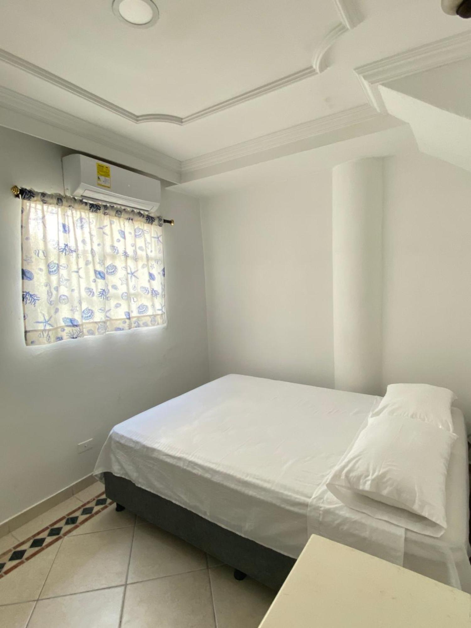 Muy Cerca Del Mar, Areopuerto Y Centro Historico Holiday home Cartagena