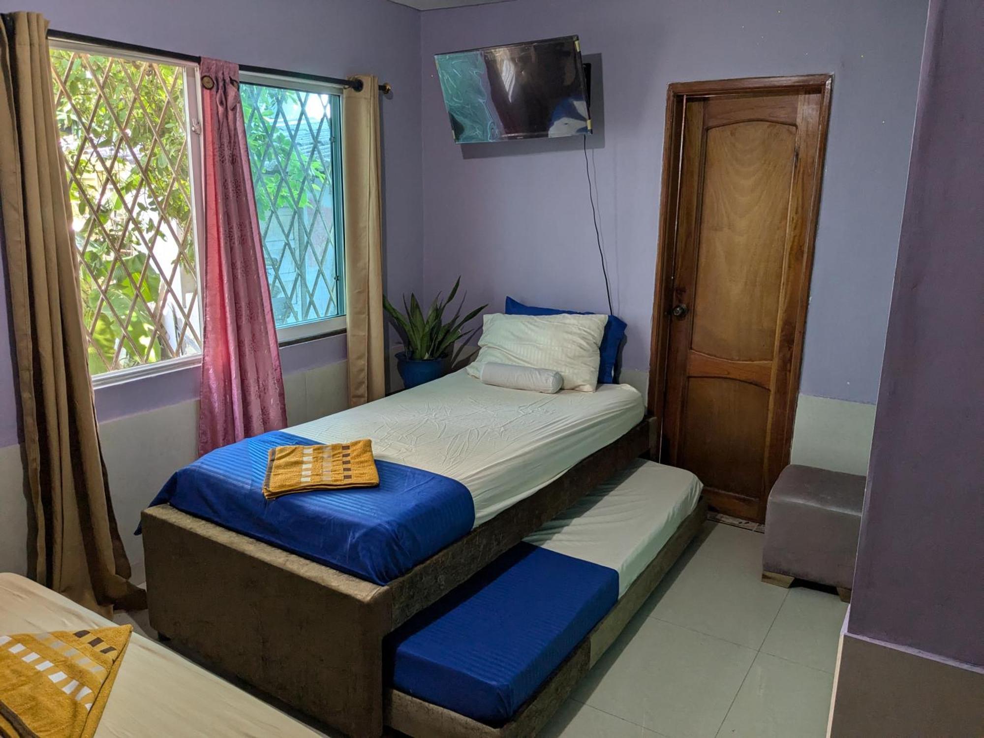 Me Quedo Aqui, Casa Cerca Del Aeropuerto De Cartagena! Homestay