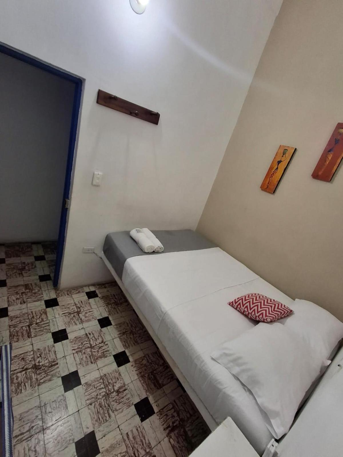 Hostel 1811