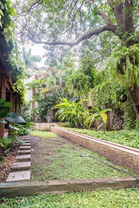 Location & Comfort In The Walled Apartment Cartagena