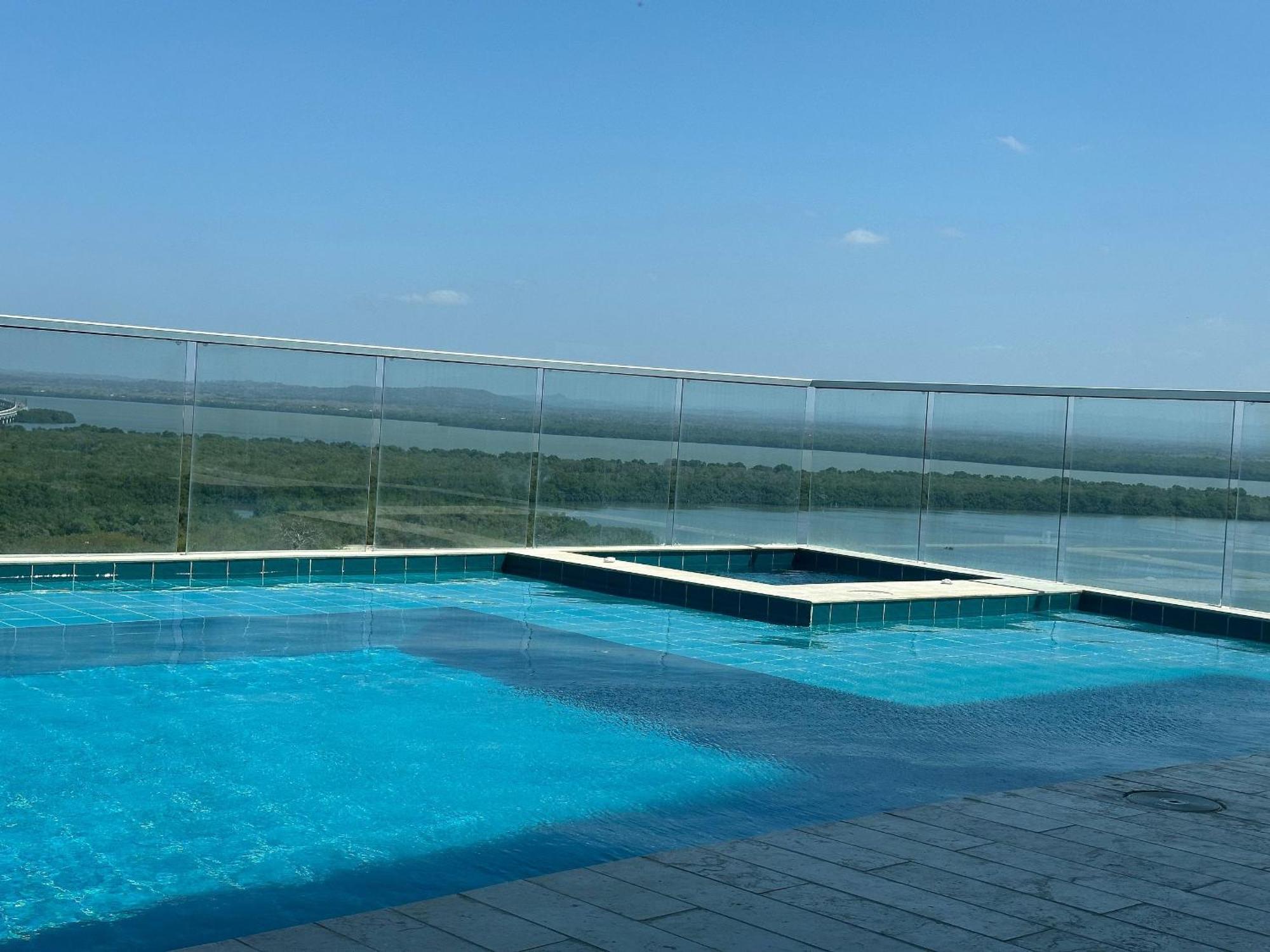 Apartamento Modernos A Pocos Pasos De Playa Azul Y Del Centro De Convenciones De Americas *