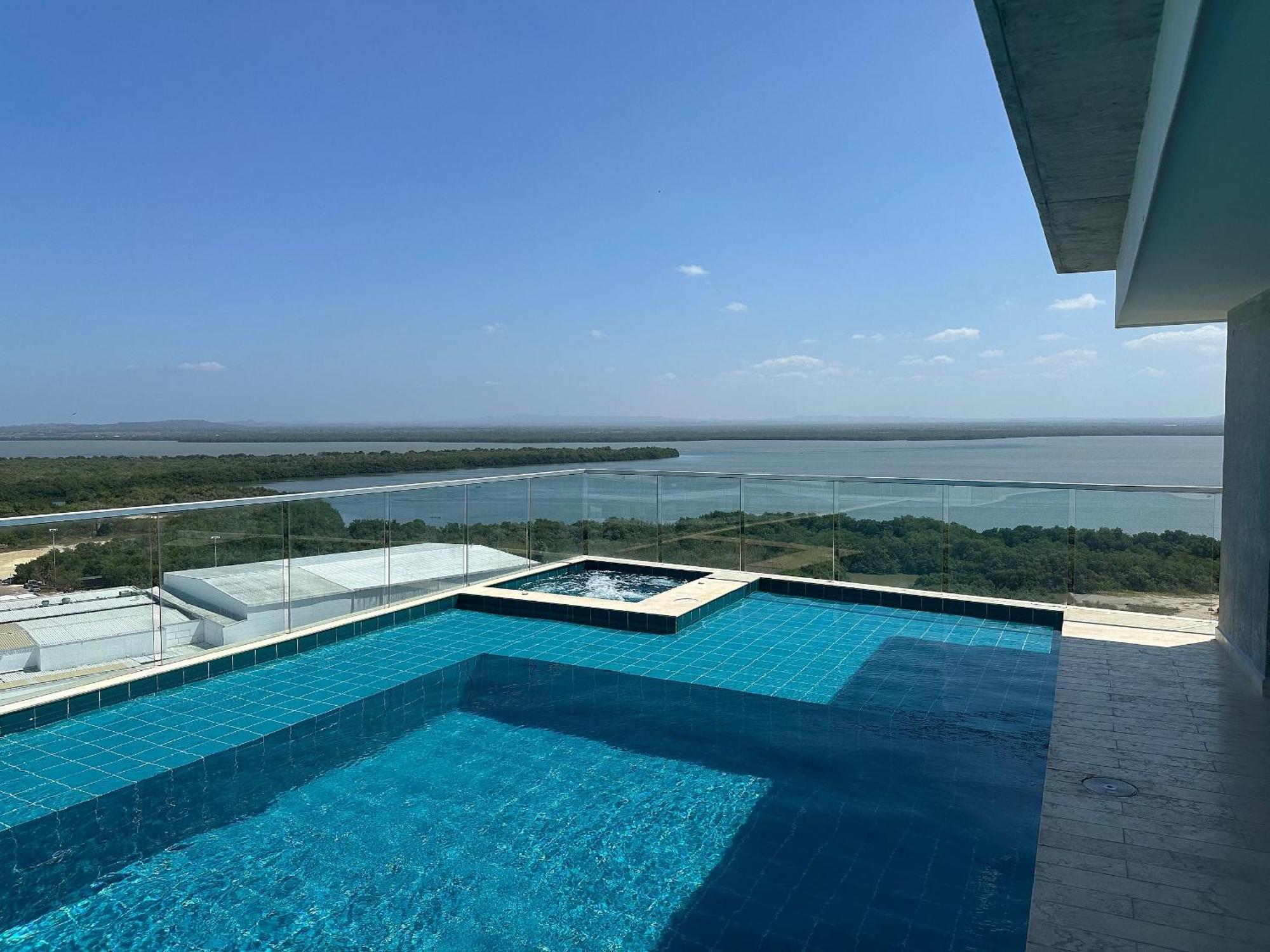 Modernos A Pocos Pasos De Playa Azul Y Del Centro De Convenciones De Americas Apartment