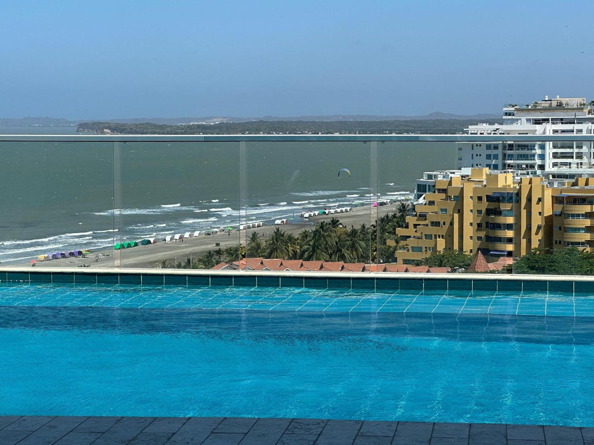 Modernos A Pocos Pasos De Playa Azul Y Del Centro De Convenciones De Americas Apartment *