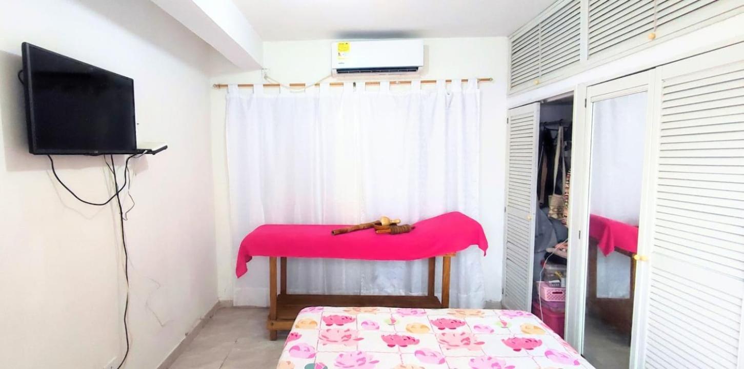 Bed & Breakfast Arte Y Galeria Roberto