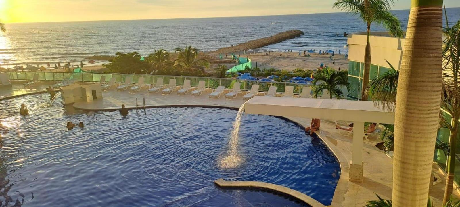 Con Vista Al Mar Piso 19 Bocagrande Apartment *