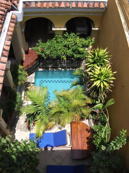 Charming Colonial With Pool, Walled Cartagena