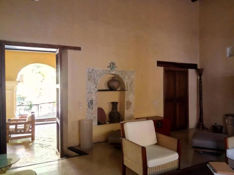 Charming Colonial With Pool, Walled *