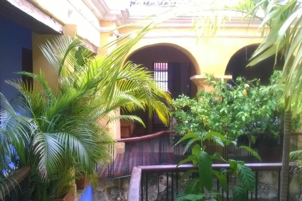 Charming Colonial With Pool, Walled Holiday home Cartagena