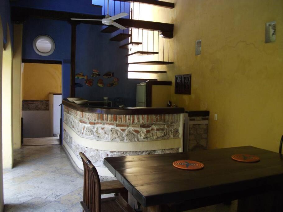 Charming Colonial With Pool, Walled Cartagena