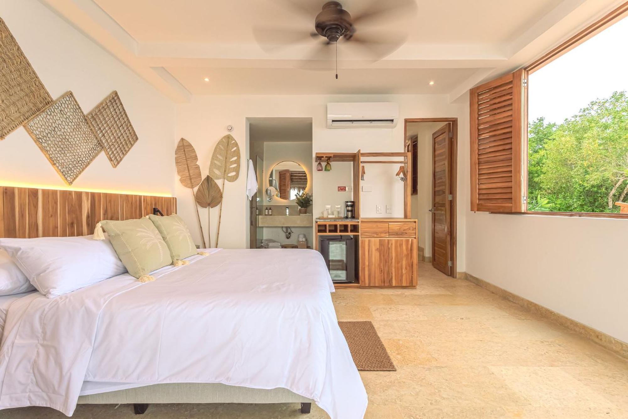 Islawa Soy Local - Isla Privada Cartagena
