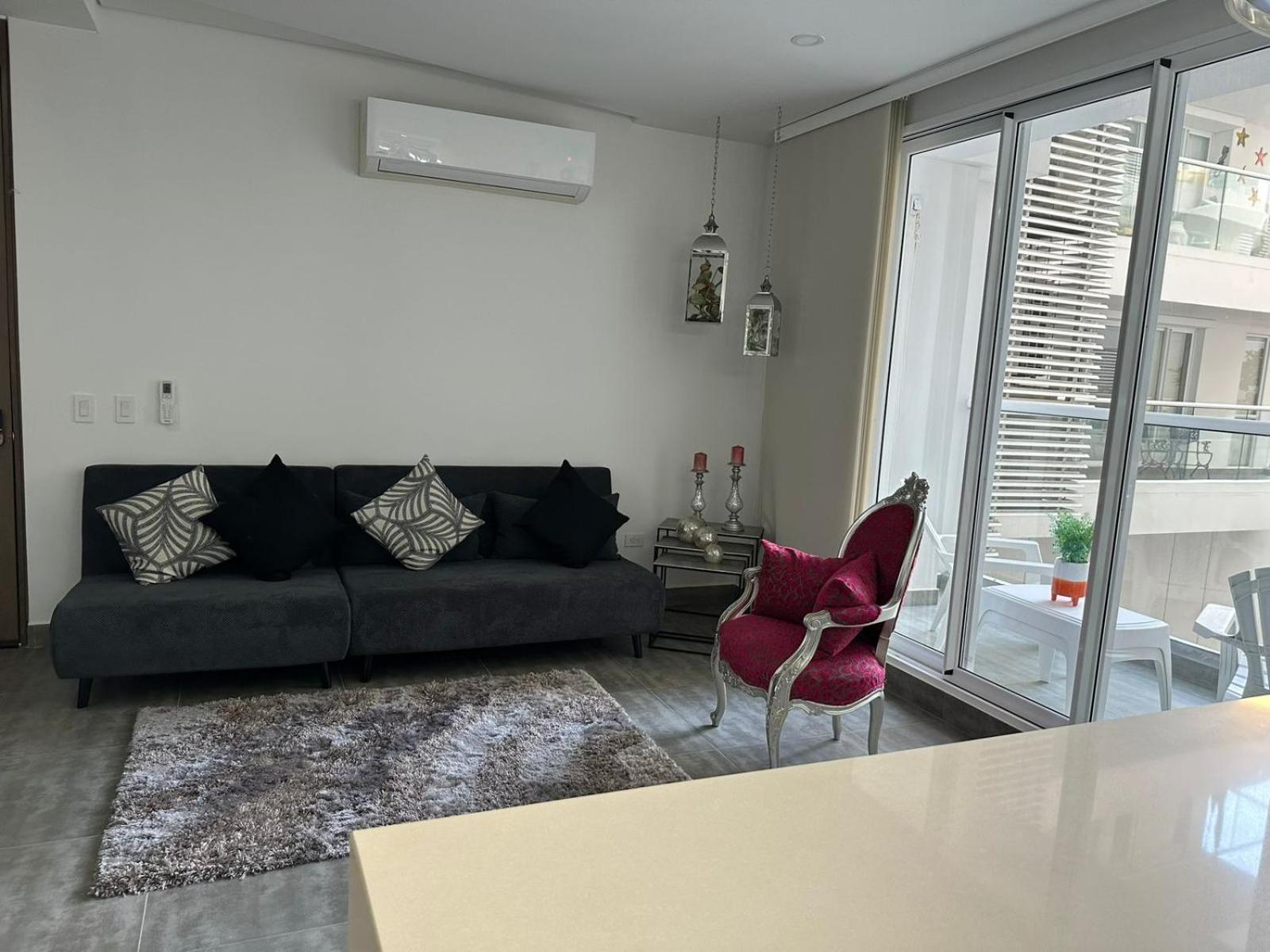 Cerca Al Americas Ctgna Morros Piscina Playa Apartment *